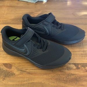 Little Boys nike shoes